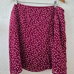 NWT FOREVER 21 Maroon Wine & Pink  Flower Spring Summer Lightweight Lined Skirt